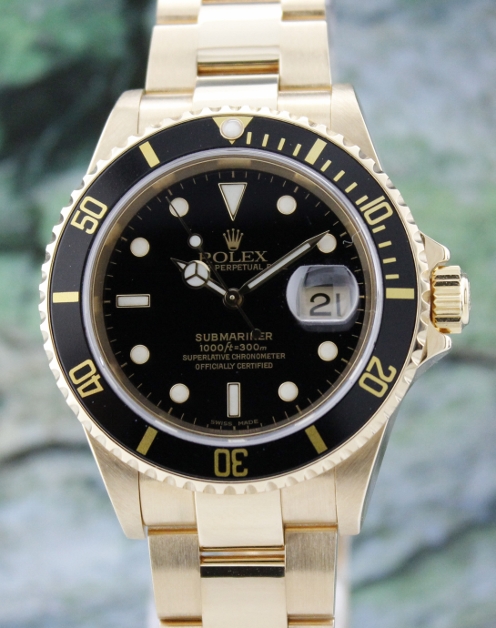 (image for) ROLEX 18K YELLOW GOLD OYSTER PERPETUAL DATE / BLACK SUBMARINER / 16618